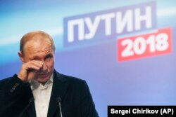 Стабильность по-российски: чиновники на местах - плохие, Путин - хороший