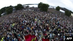 Митинг памяти жертв трагедии в Осло