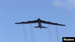 Американский стратегический бомбардировщик B-52