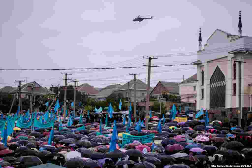 Crimean Tatar people mourning rally on May 18 in Simferopol 